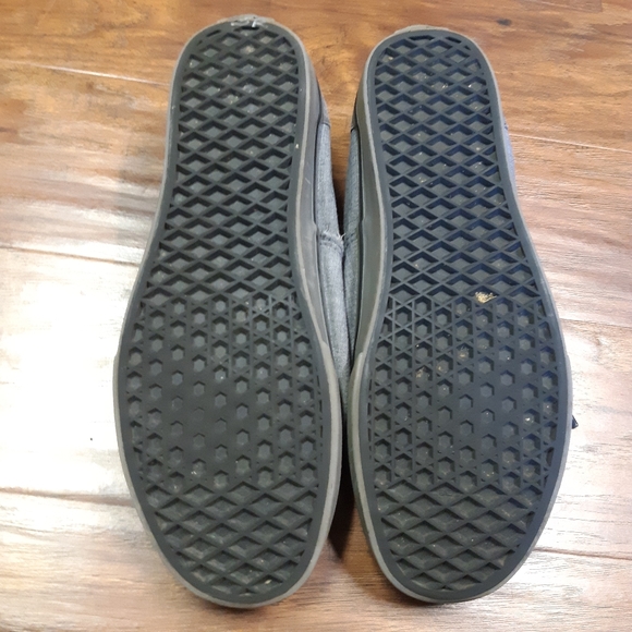 Vans gray on gray sneakers - Picture 4 of 5